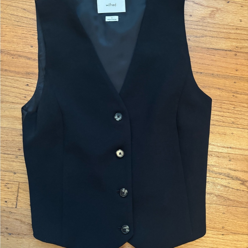 Never worn